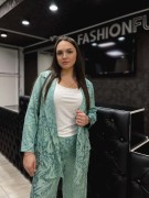 Костюм, жакет и брюки 